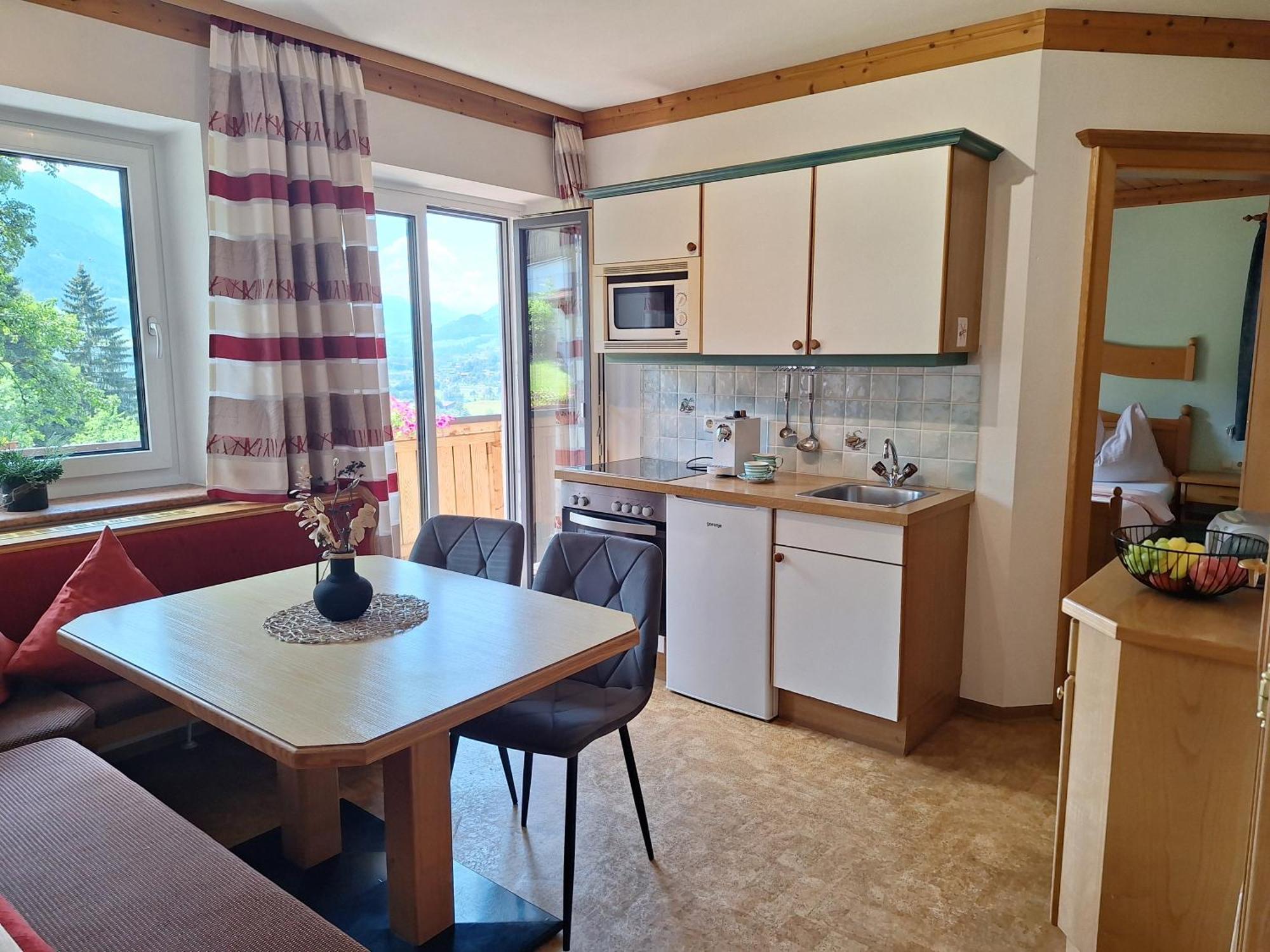 Pension Appartements Reithof Sankt Johann im Pongau Exterior photo